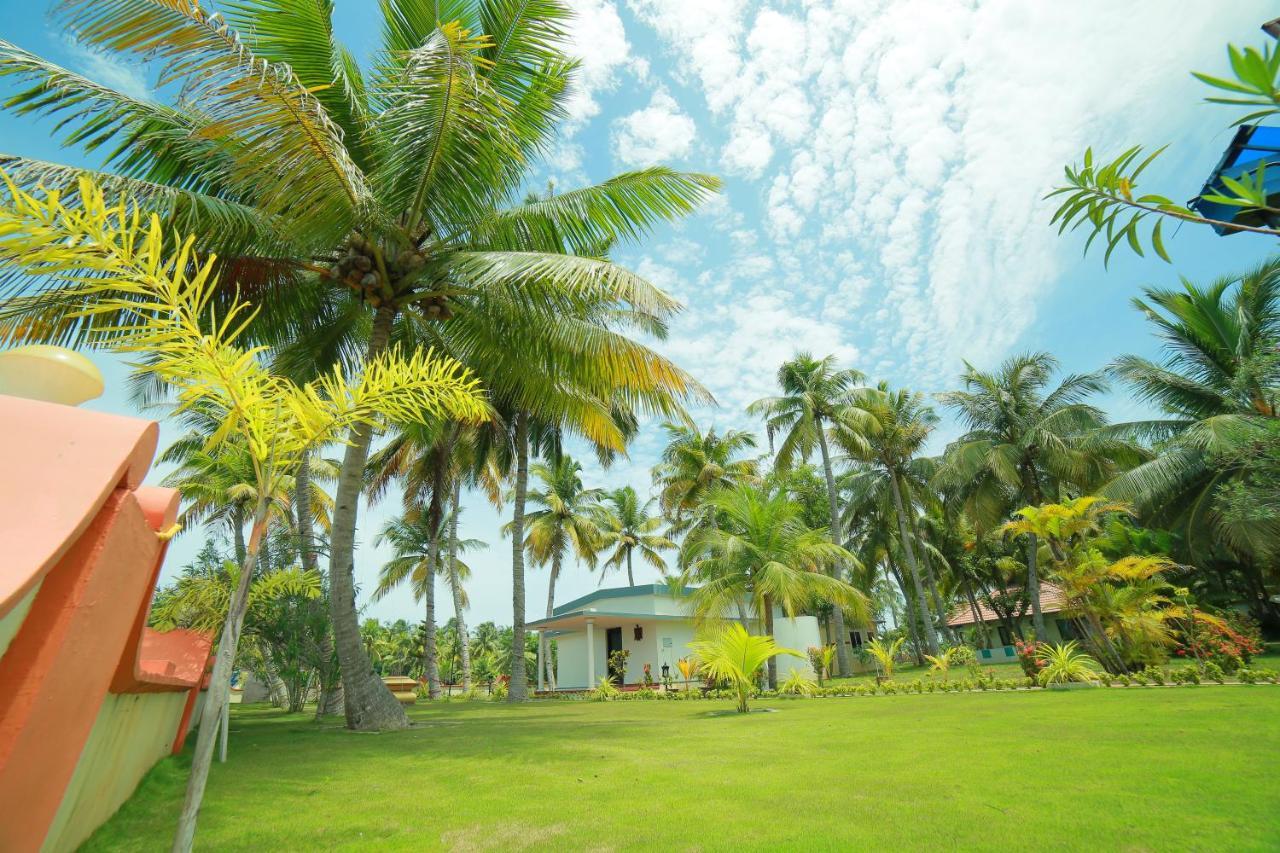 Regant Lake Village, Kollam. Chavara Exterior photo